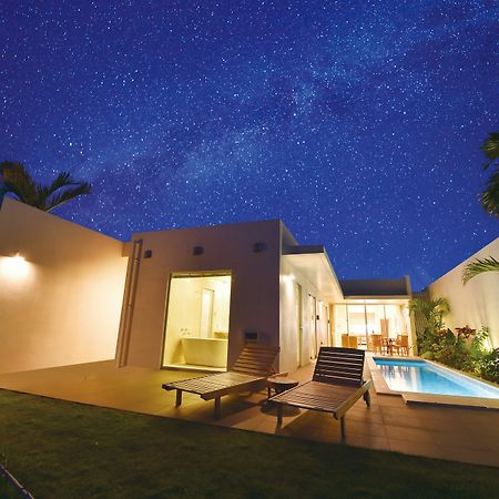Feliz Villa Suite Miyakojima Ueno Buitenkant foto