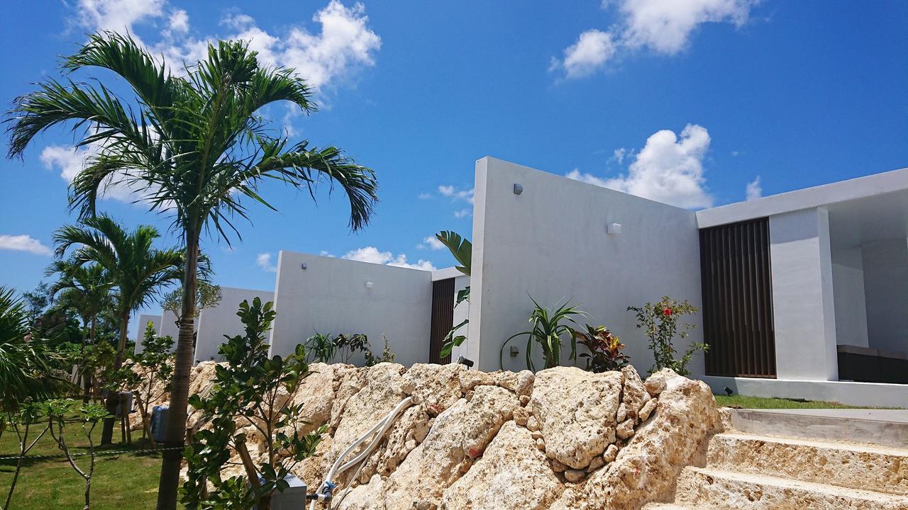 Feliz Villa Suite Miyakojima Ueno Buitenkant foto