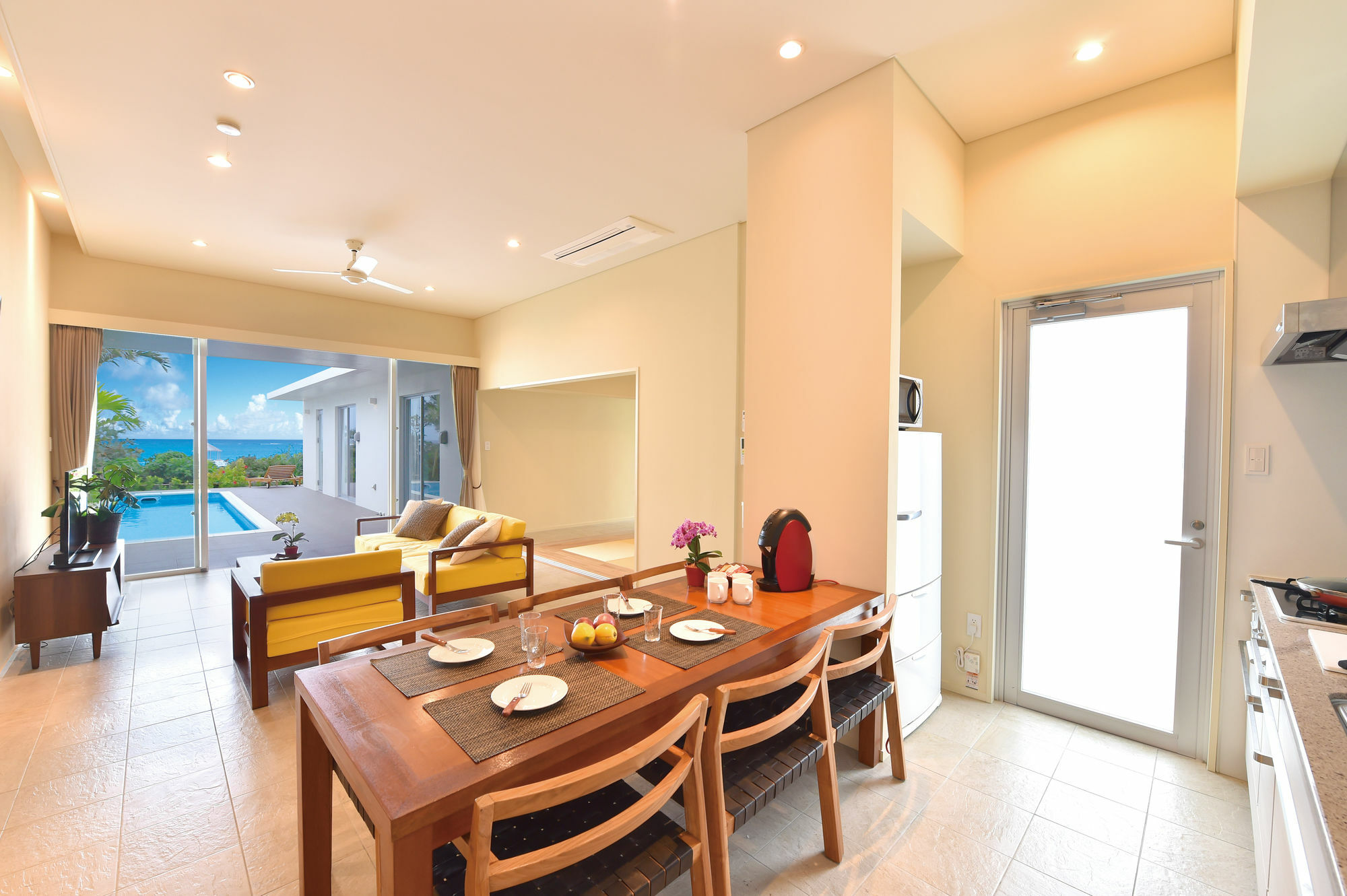 Feliz Villa Suite Miyakojima Ueno Buitenkant foto